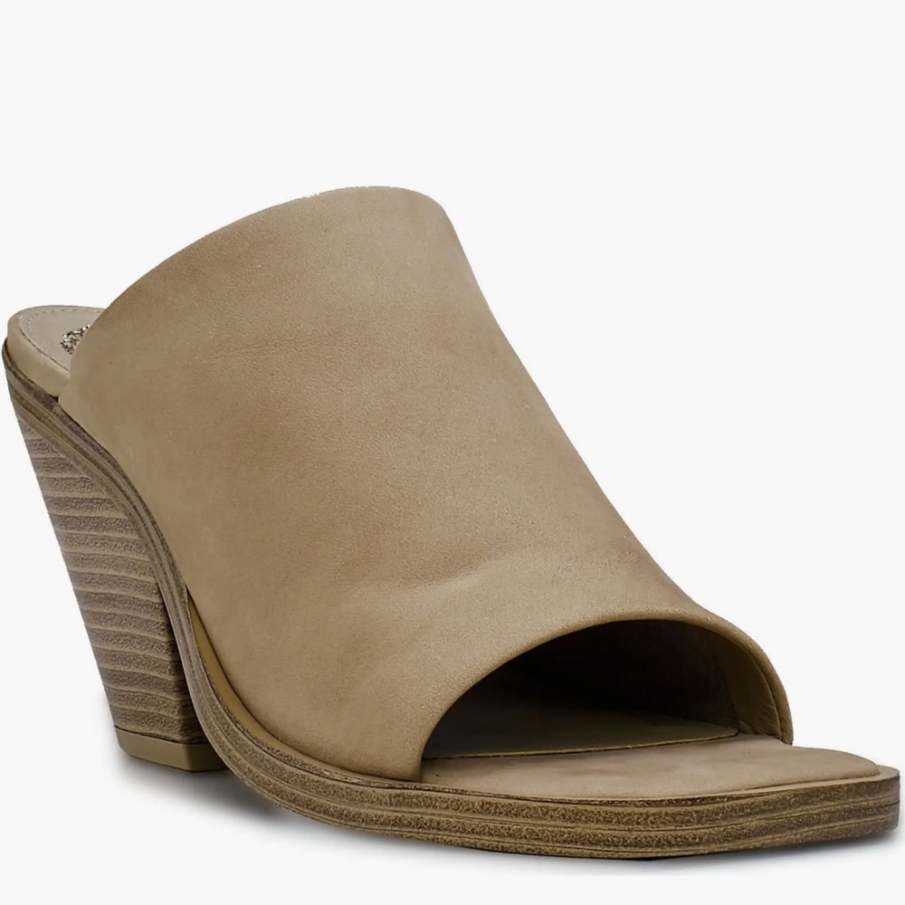 Vince Camuto Sempella Mule. Ladies 8